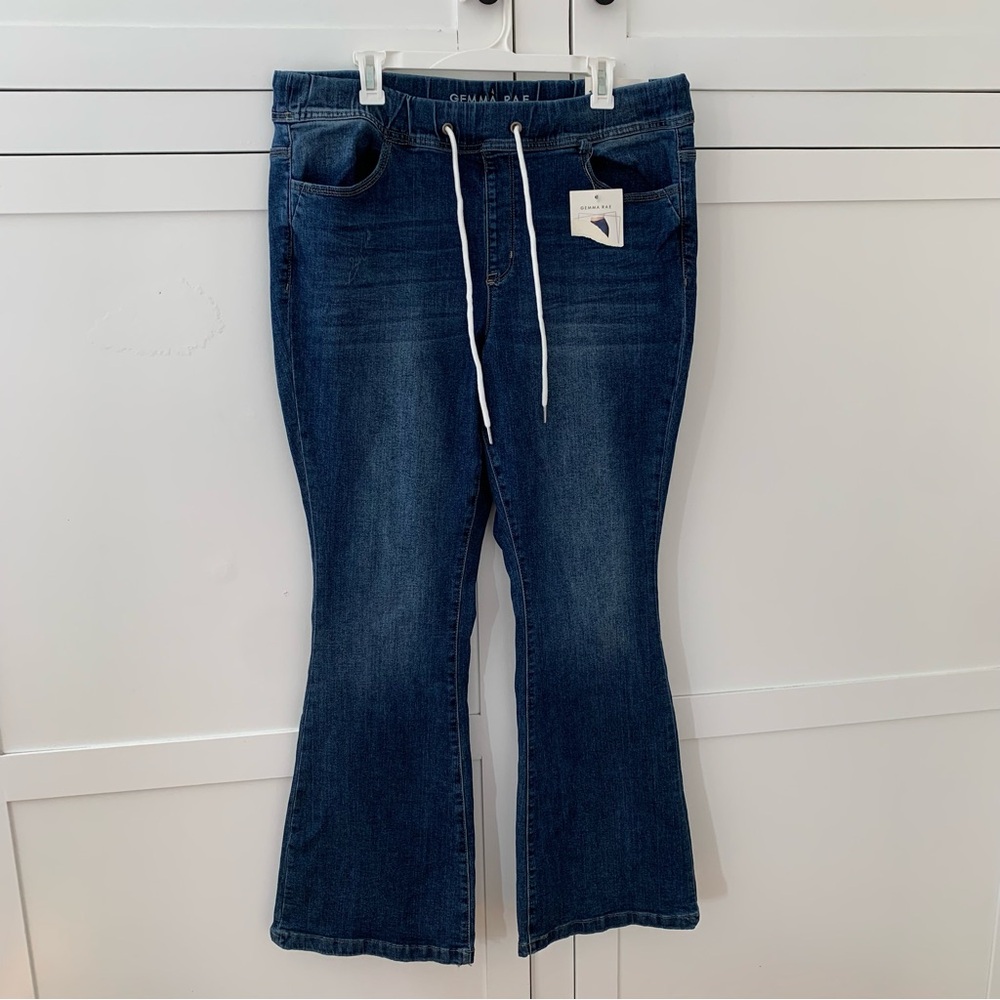 Gemma Rae High Rise Pull On Flare Jeans Size 16W